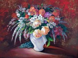 Bouquet de fleurs au vase blanc